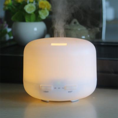 China Upgraded Large Capacity 500ML New Car Oil Diffusers Humidifier White Color for sale