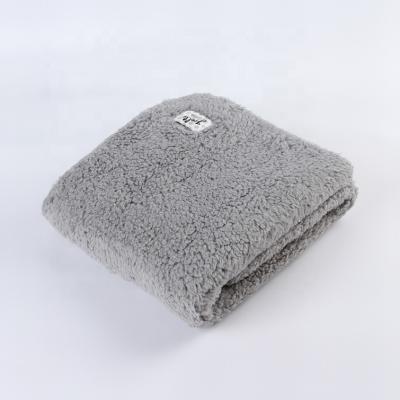 China Factory Folded Logo Promotion Cheap Polyester Warm Custom Made Gray Polar Fleece Blanket for sale