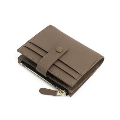 China Fashion High Quality Easy Carry Luxury Leather Vaccine Gift Voucher Card Holder For Men And Women for sale