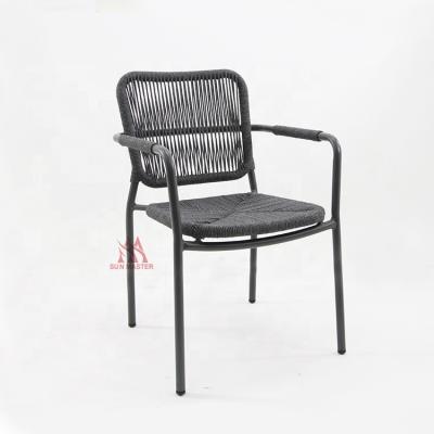 China Modern Unique Wicker Indoor Outdoor Wicker Club Wicker Outdoor Rattan Furniture Patio Deck Patio Stackable Dining Armchair for sale