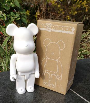 China Soft Toy Cheaper Toys 400% Cartoon Vinyl Bear Models DIY Stock Numbers Black 28CM White Vinyl Bearbrick for sale