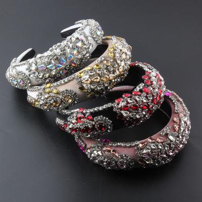 China Non-slip headdress new fashion exaggerated baroque luxury ball circle ball hair full rhinestone women's beautiful sponge hair 81 for sale