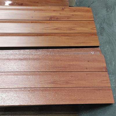 China Modern Colorful Embossed Veneer Polyurethane Metal Plate Sandwich Panel For Heat Insulation for sale