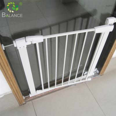 China Eco-Friendly Home Safety Baby Gate Metal Pet Gate Indoor Wall Mounted Stairs Baby Safety Gate for sale