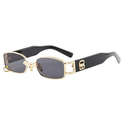 China Fashion sunglasses new style sunglasses for men and women in Europe and America for sale