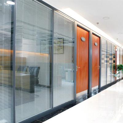 China EUROPEAN Modern Interior Glass Walls Portable Office Full Height Aluminum Tempered Soundproof Glass Partition Wall With Blinds for sale