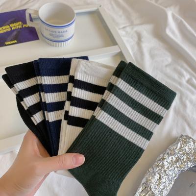 China Retro Cotton Summer Bar Sports Basketball Running Trend Single Tube Cotton Socks Two Long for sale