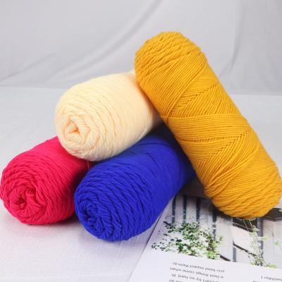 China Sustainable Milk Dimuni Skin-Friendly And Comfortable Cotton Blended Yarn Specially Designed For Baby Cotton Maker Yarn for sale