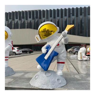 China Japan LAWELL 2022 Custom Astronaut Floor Sculpture Resin Crafts Life Size Astronaut Sculpture for sale