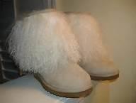 China UGG 1875 White Women's Sheepskin Boots for sale