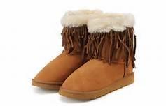 China UGG 5835 Chocolate Women's Tassel Short Boots for sale