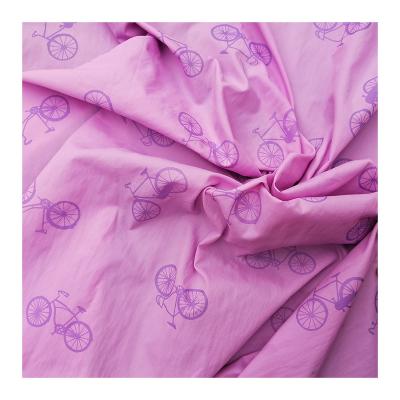 China 100% Nylon Taffeta UV Colour Changing Color Polyester Taffeta Fabric For Sun Protection Jacket Sunshine Snesitive for sale