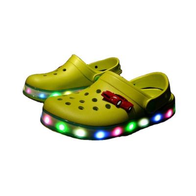 China Beanch LED EVA Garden Clog Kids Outdoor Waterproof Light Luminous Shoes Wading Clogs Fashion Light Children Hot Sale Lower Price for sale