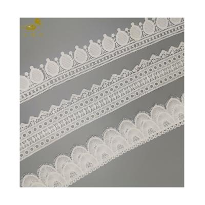 China Factory Water Soluble Manufacturer High Quality Elegant Hair Decoration Embroidered Handmade White Water Soluble Lace Trim for sale