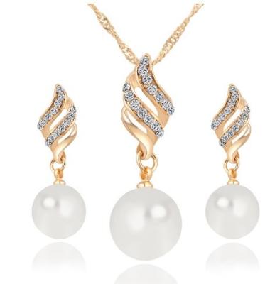 China Fashion Elegant Wedding Bridal Dress Jewelry Set CLASSIC Earrings Earrings with Rhinestone and Pearl Necklace Sets for Women for sale