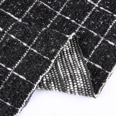 China Good quality polyester gingham anti-static yarn dyed plaid jacquard knitted women winter coated fabric with silver lurex for sale