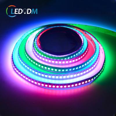 China Custom Accessible LANDSCAPE Strip Light WS2815 WS2812b Rgbic RGB Smart LED Strip Light Dual Signal Transmission for sale