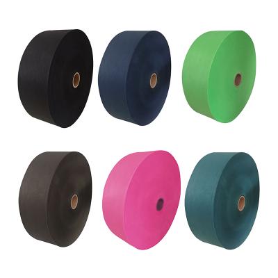 Китай High quality waterproof color non woven 25 gsm nonwoven fabric roll for lining продается