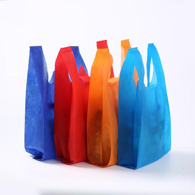 China 35*60*16 Eco friendly pp nonwoven packaging bags colored shopping bag packaging zu verkaufen