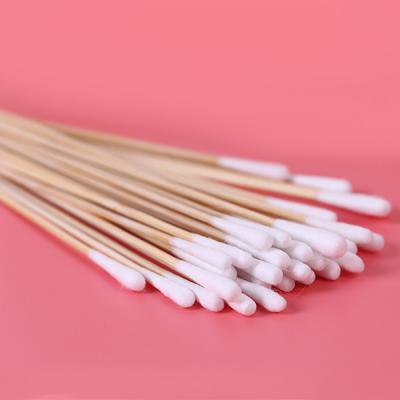 China Wooden Stick Cosmetic Cotton Buds No Contaminating Adhesive Coatings for sale