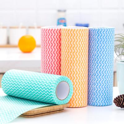 China Viscose Non Woven 40gsm Kitchen Cleaning Cloth Roll Disposable 20cm*40cm for sale