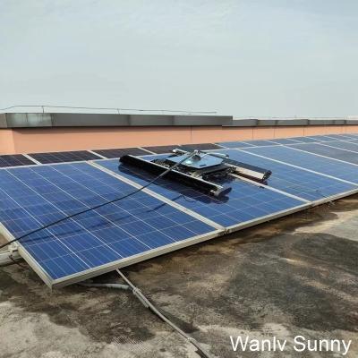 China Robot voor het reinigen van zonnepanelen Roterende borstelrollers en hoogdrukwatersproeiers WLS-72Z Te koop