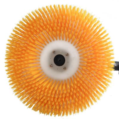 China Single-Head Spin Brush Solar Panel Cleaner with 7.5m Water Fed Pole and Lithium Battery for sale