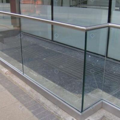 China Modern Aluminum Bottom Glass Metal Item Outdoor Railing Groove Railing Balustrade for sale