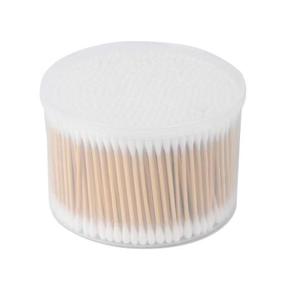 China 500 Pcs Traditional Bamboo Stick Double Round Sofe Absorbent Cotton Pads for sale