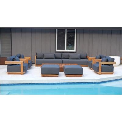 China New Arrival Teak Garden Furniture Modern Weathered Outdoor Patio Solid Wood Hotel Poolside Solid Wood Sofa Set Outdoor Patio Sofa for sale