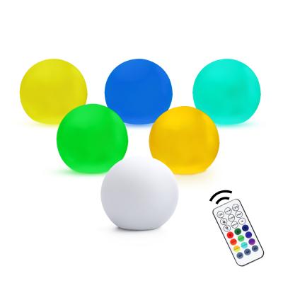 China Factory Wholesale 16 Colors Remote Control Beach Ball Garden LED Pool Floating Lights For Swimming for sale