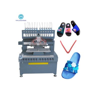 China Cloth Bag Shoes Charm Label Logo Patch Sticker Making PVC Silicone Dispenser Machine Te koop