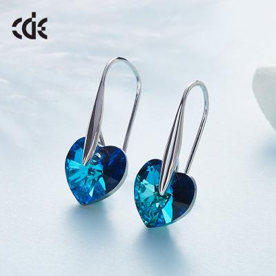 China CLASSIC Custom Design Fashion Heart Circle Earrings For Women for sale