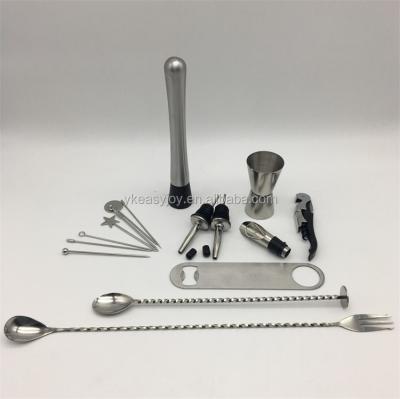 China Viable Bartender Cocktail Bar Tool Bases Jigger Spoon Accessory Messy Person Martini Picks Pourer Opener for sale