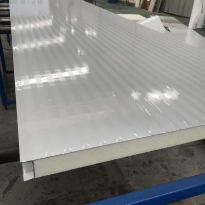 China Galvanisierter Farbstahlplatte PU-Polyurethan-Wand-Sandwich-Platten-Isolierhersteller In Foshan zu verkaufen