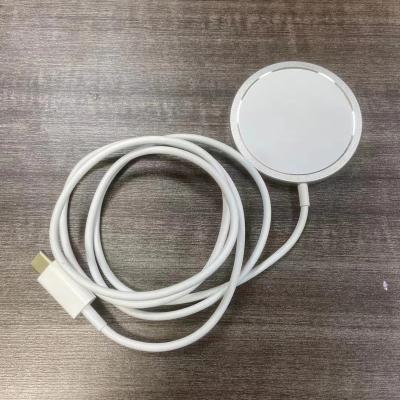 China Hot Selling Wholesale Magnetic 15W Mobile Phone Magnetic Fast Wireless Charger Type iPhone 12 Max C Pro Max Fast Safe Wireless Charging for sale