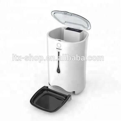 China Remote Control Automatic Dog Cat Feeder With Camera, New Fashion Design 6L Automatic Smart Mobile APP WIFI Automatic Feeder For Pets for sale