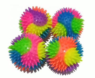 China Plastic Pet Toy Dog Chew Toys Teeth Bouncing Balls Message Cleaning Spike Ball 7.5cm for sale