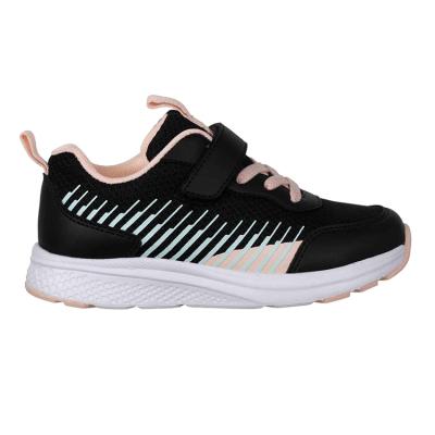 China Breathable boys girls harvest earthwork sneakers school casual sports shoes for kids for sale