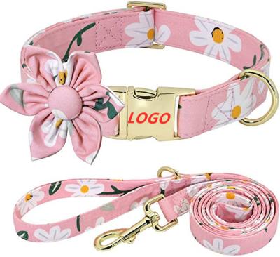 China Personalized Custom Floral Pattern Dog Collar and Leash Set with Personalized Gold Buckle for sale