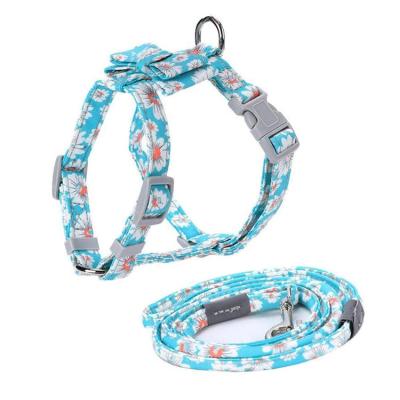 China Personalized Custom Adjustable Non-Toxic Wear Resistant Reflective Dog Harness With Leash for sale