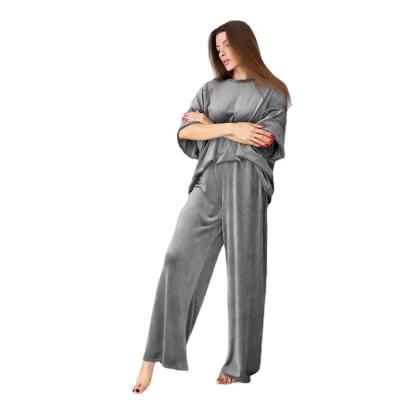 China Viable New Fashion Casual Women Sleepwear 2 Pieces Set Velvet Fabric for sale