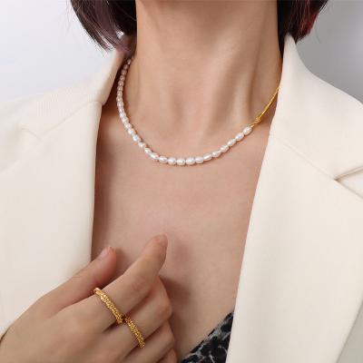 China Long Color Keeping Most Popular Freshwater Pearl Chunky Chain Necklace For Women Stainless Steel Jewelry for sale