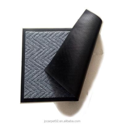 China Adhesive-Protective PVC Backing Floor Mat Polyester Resistant Mat for sale