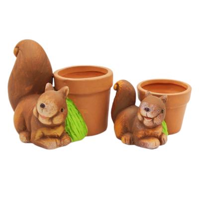 China Country Custom Wholesale Country Home Animal Squirrel Garden Decoration Plant Ceramic Succulent Pots for sale