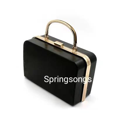 China Newest Plastic Box Evening Clutch Purse Clutch Purse Square Quadrilateral Metal Frame And Kiss Frame Box for sale