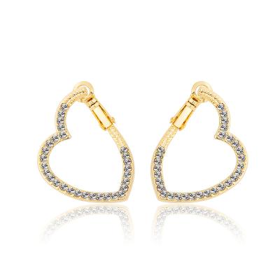 China TRENDY Customized Design Fashion Ladies Earrings Jewelry Heart Shape Earings For Sale for sale