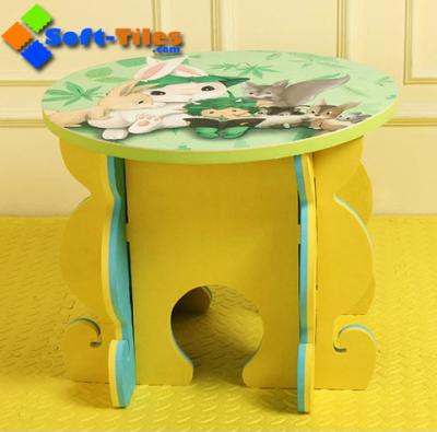 China Ce Verklaard Jonge geitjesschuim Toy Eva Diy Children Study Table en Stoel Te koop