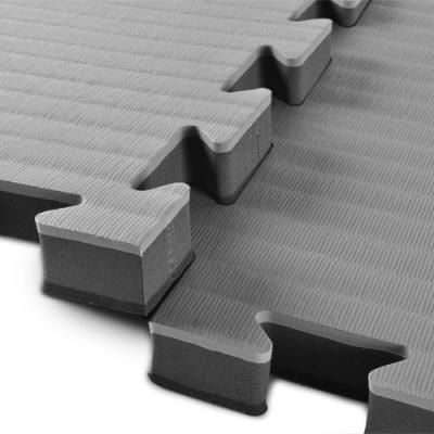 Chine Mousse Mat Black And Grey de gymnase de judo de la conception 1x1meter 40mm de Tatami à vendre