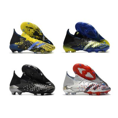 China Fashion\Comfortable\Durable Football Boots Factory Direct Men Design Soccer Shoes Outdoor Football Boots Custom Made Top Grade Predatory Abnormal Football Boots for sale